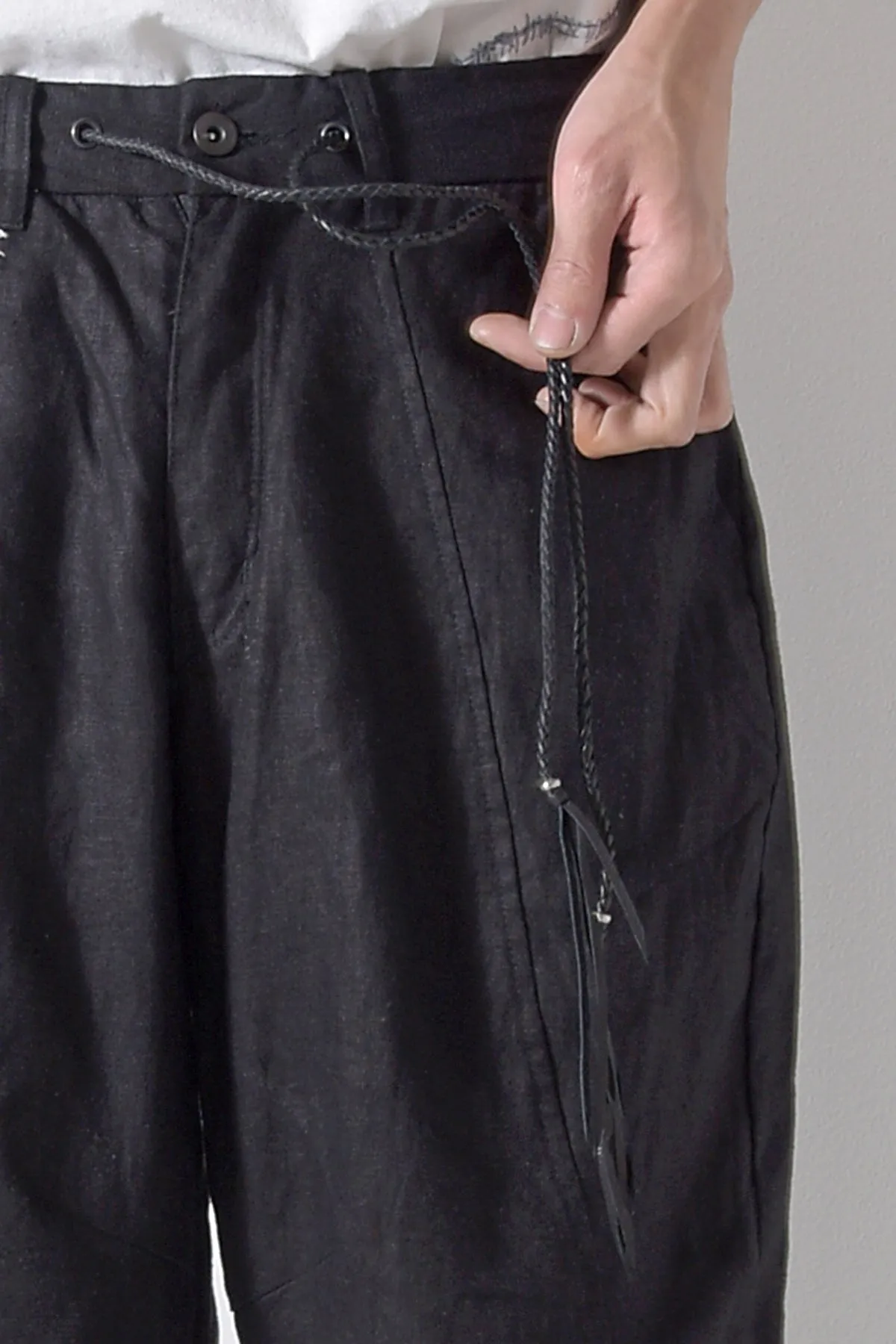 2201-PT01A Hand Stitched Linen Layered Pants 01 Black