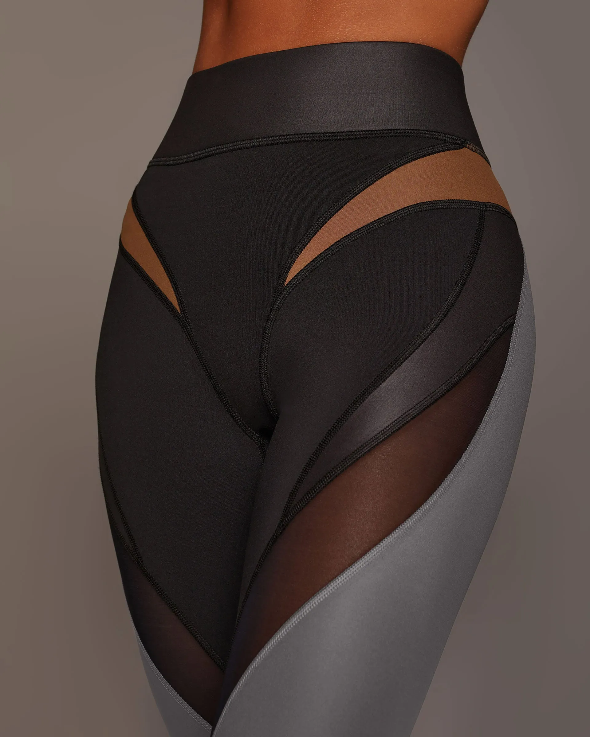 Aerial Gloss Legging