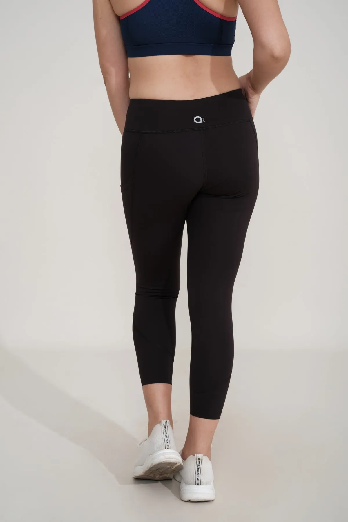 Amante Womens Sports Full Length Capri
