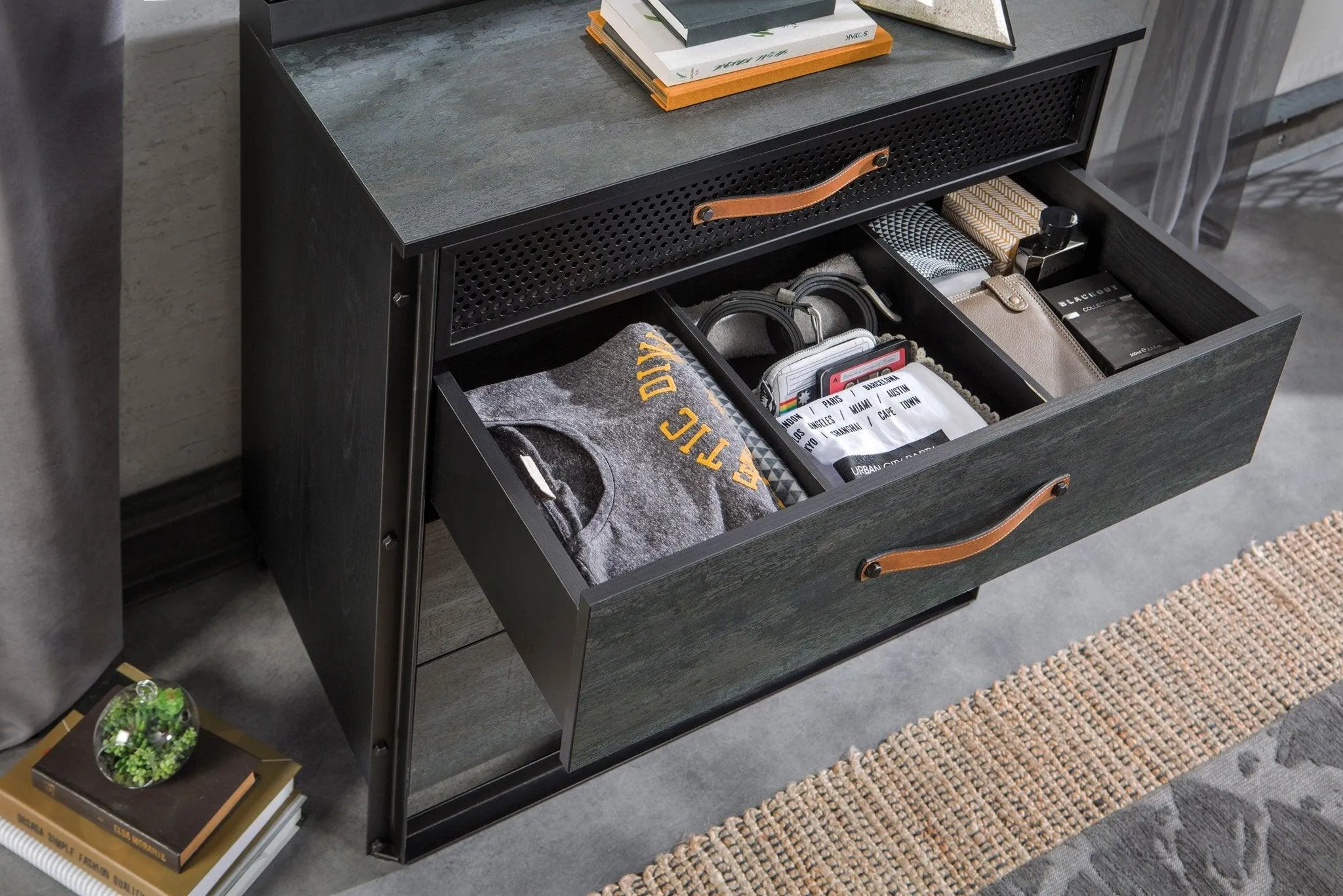 Cilek Dark Metal Dresser