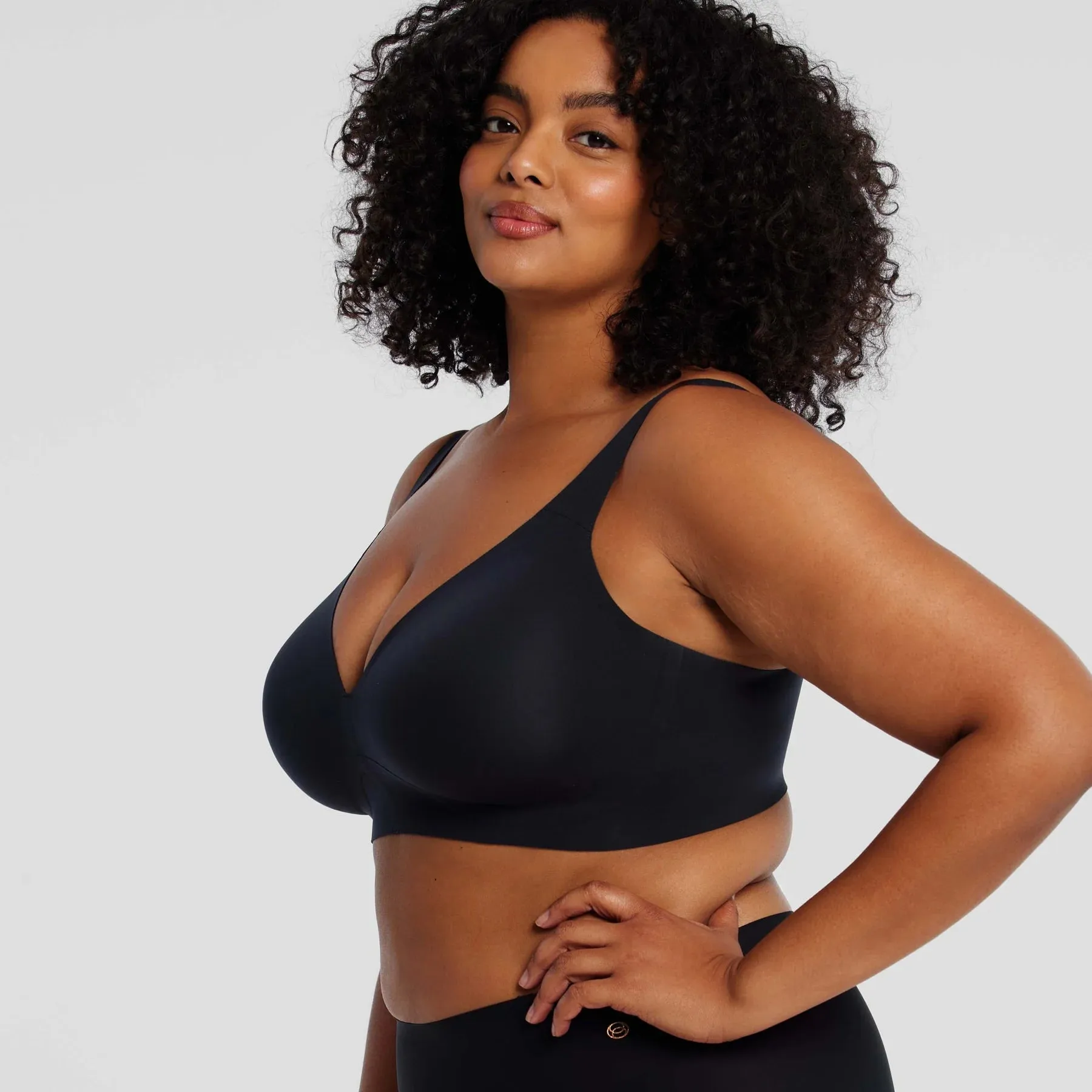 EVELYN & BOBBIE STARLETTE PLUNGE BRA