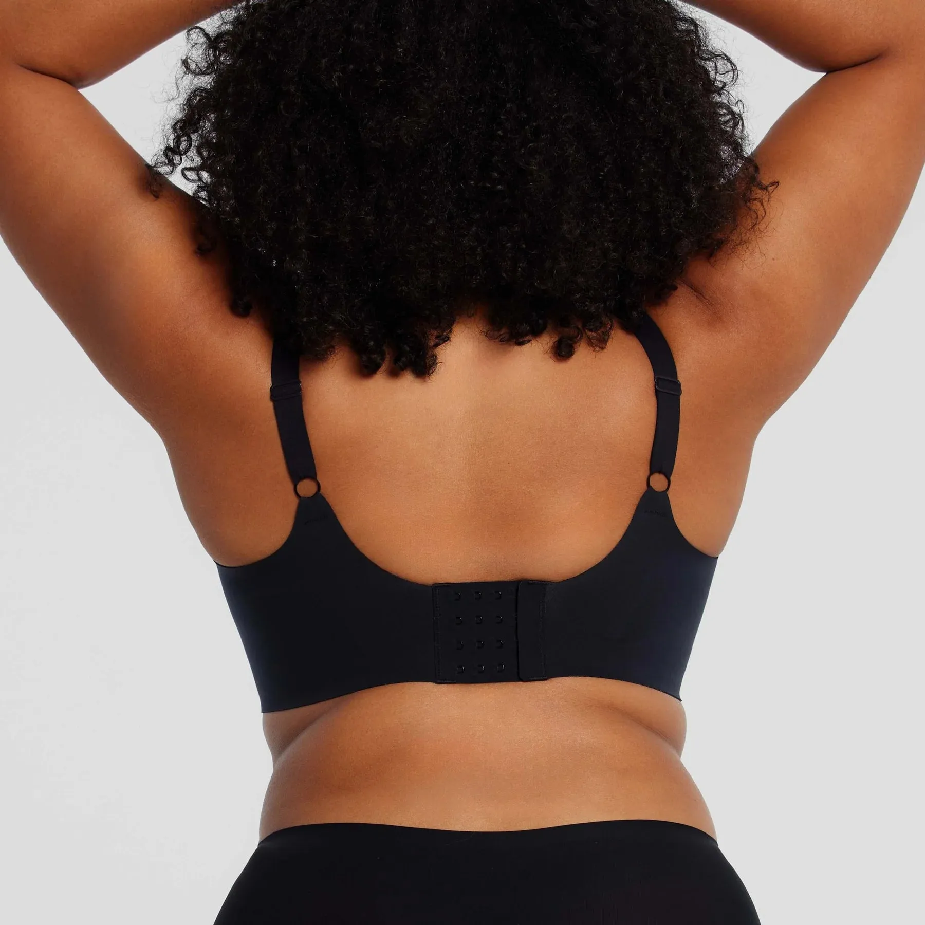 EVELYN & BOBBIE STARLETTE PLUNGE BRA