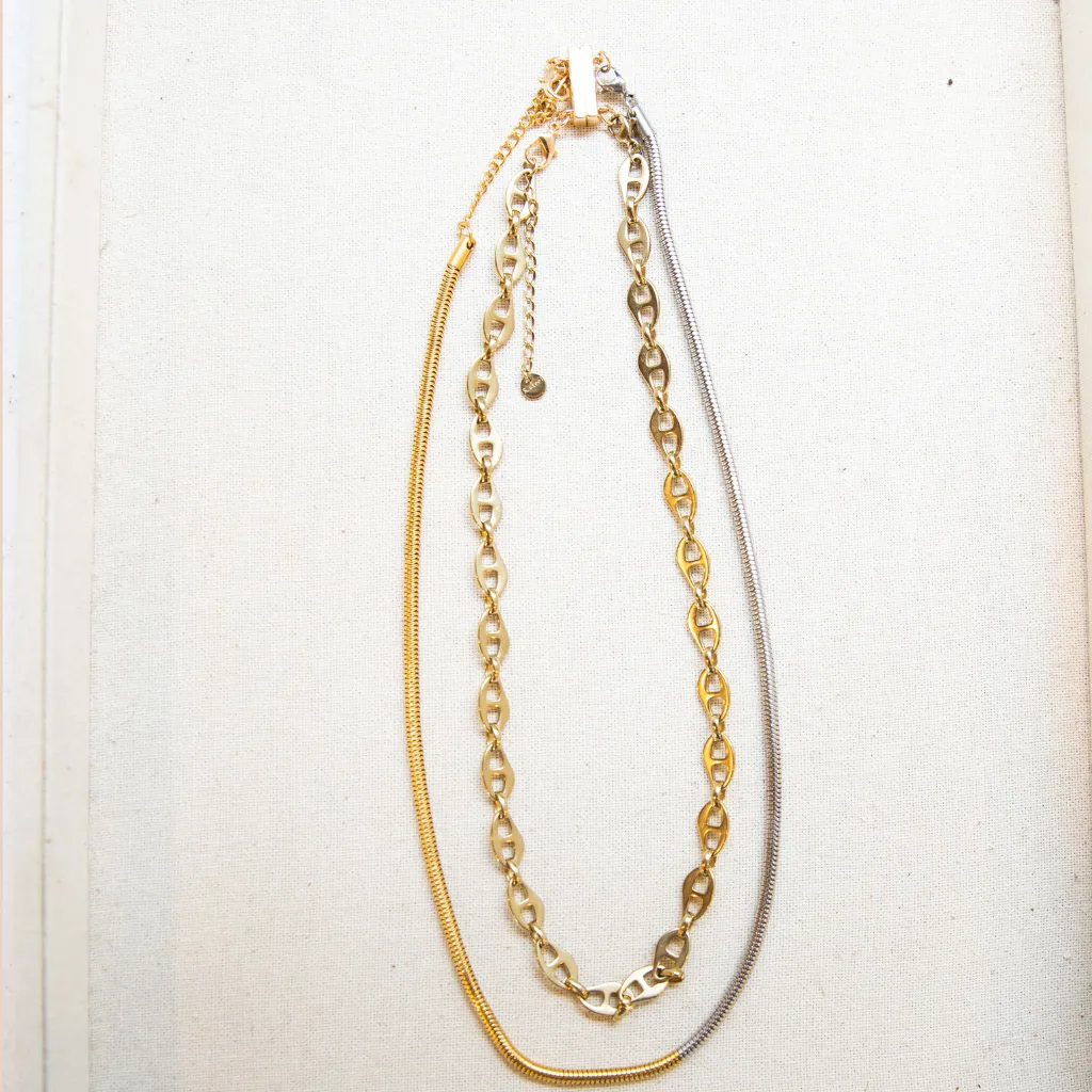 Necklace Stacka - 3 clasp