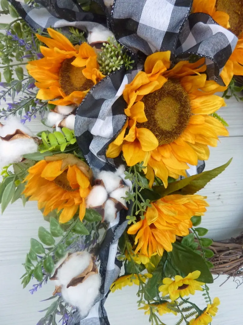Sunflower Farmhouse wreaths, Spring/Summer wreath, Spring wreath for front door, front door wreath