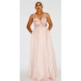THE QUOTE -GOWN