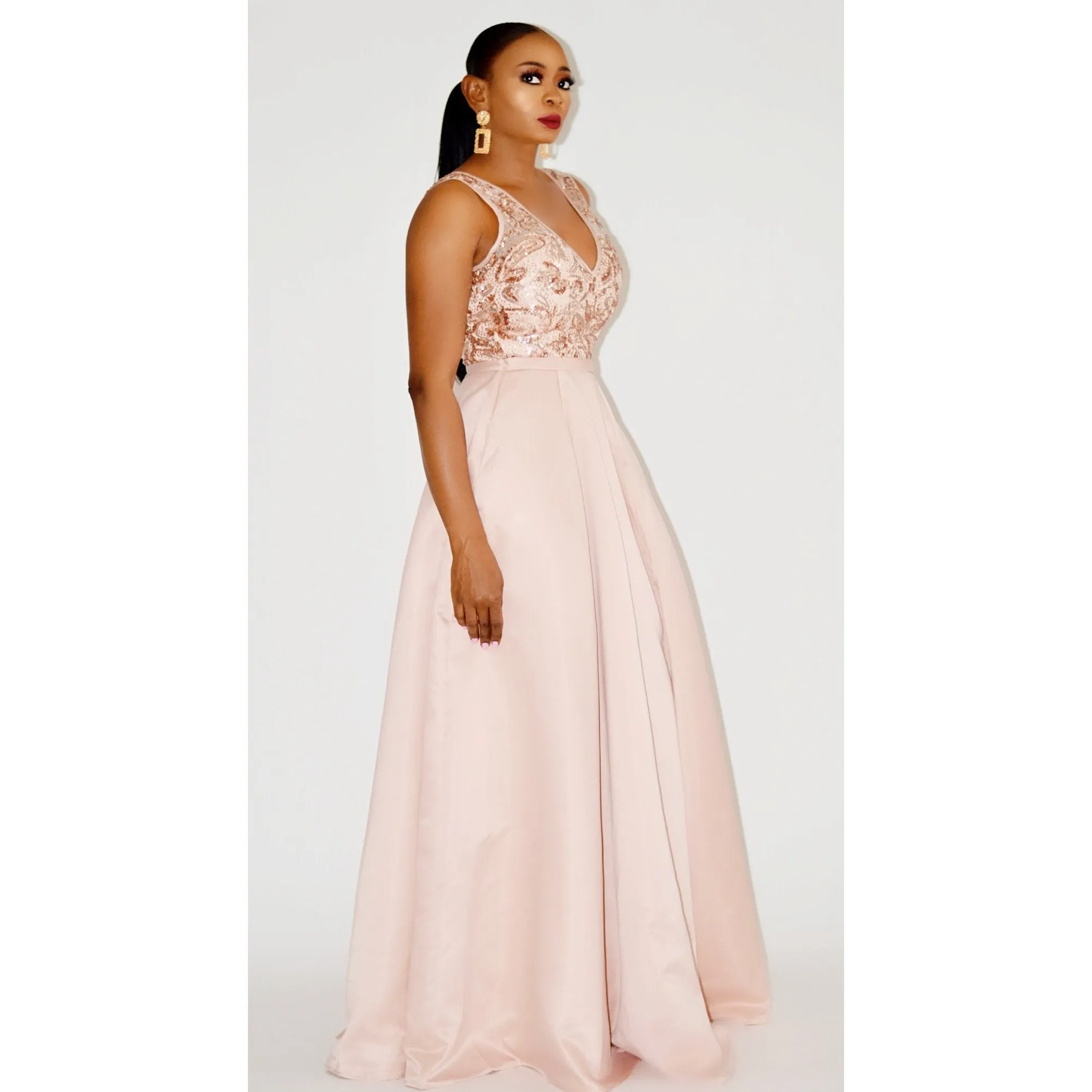 THE QUOTE -GOWN