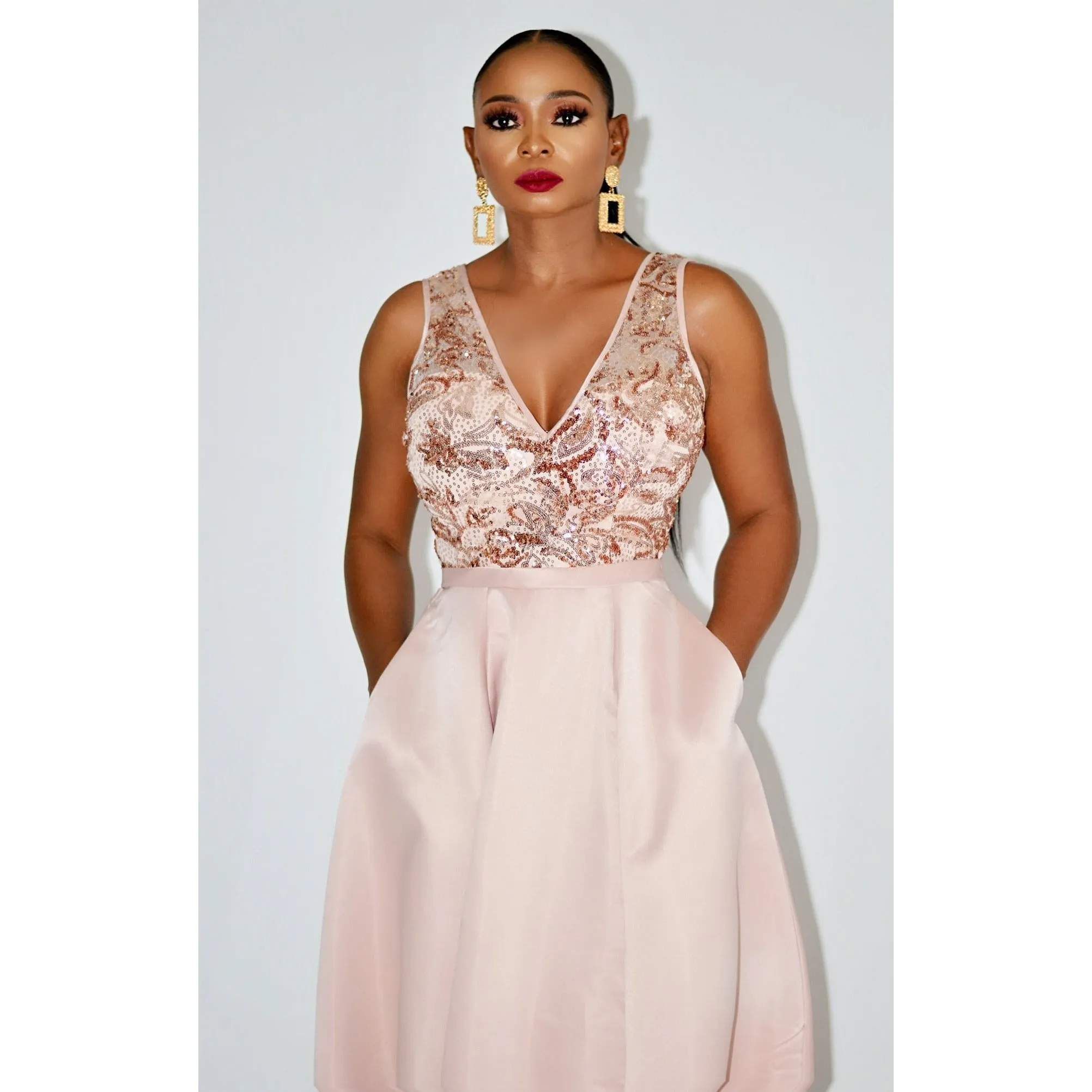 THE QUOTE -GOWN