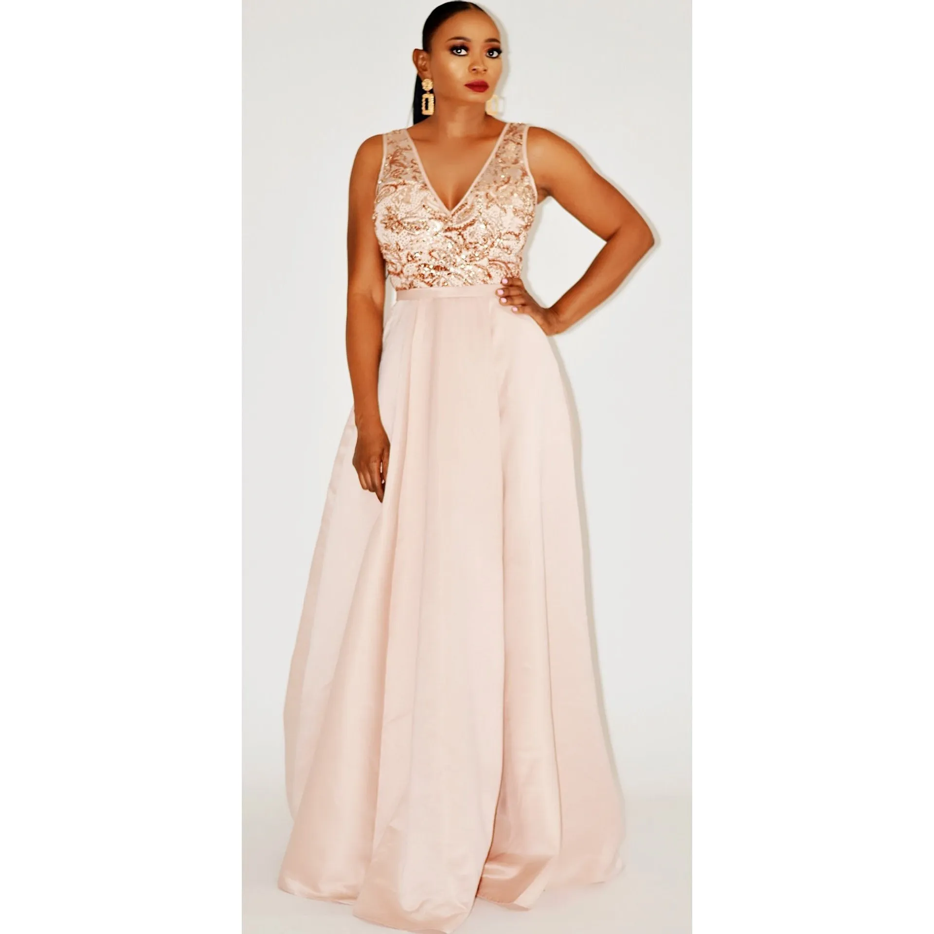 THE QUOTE -GOWN